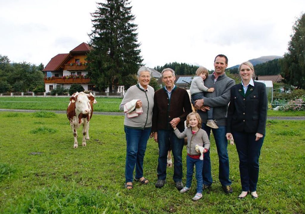 Photo of Others in Lintsching
