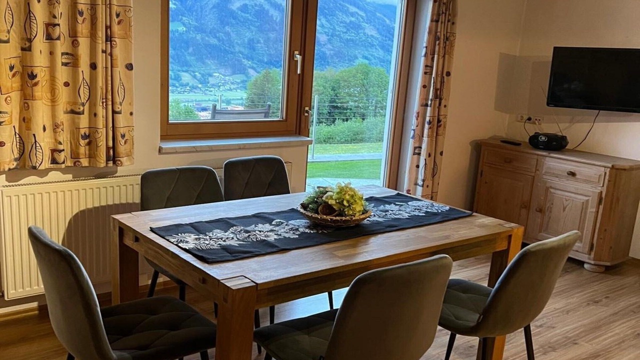 Photo of Livingroom in Fuegenberg