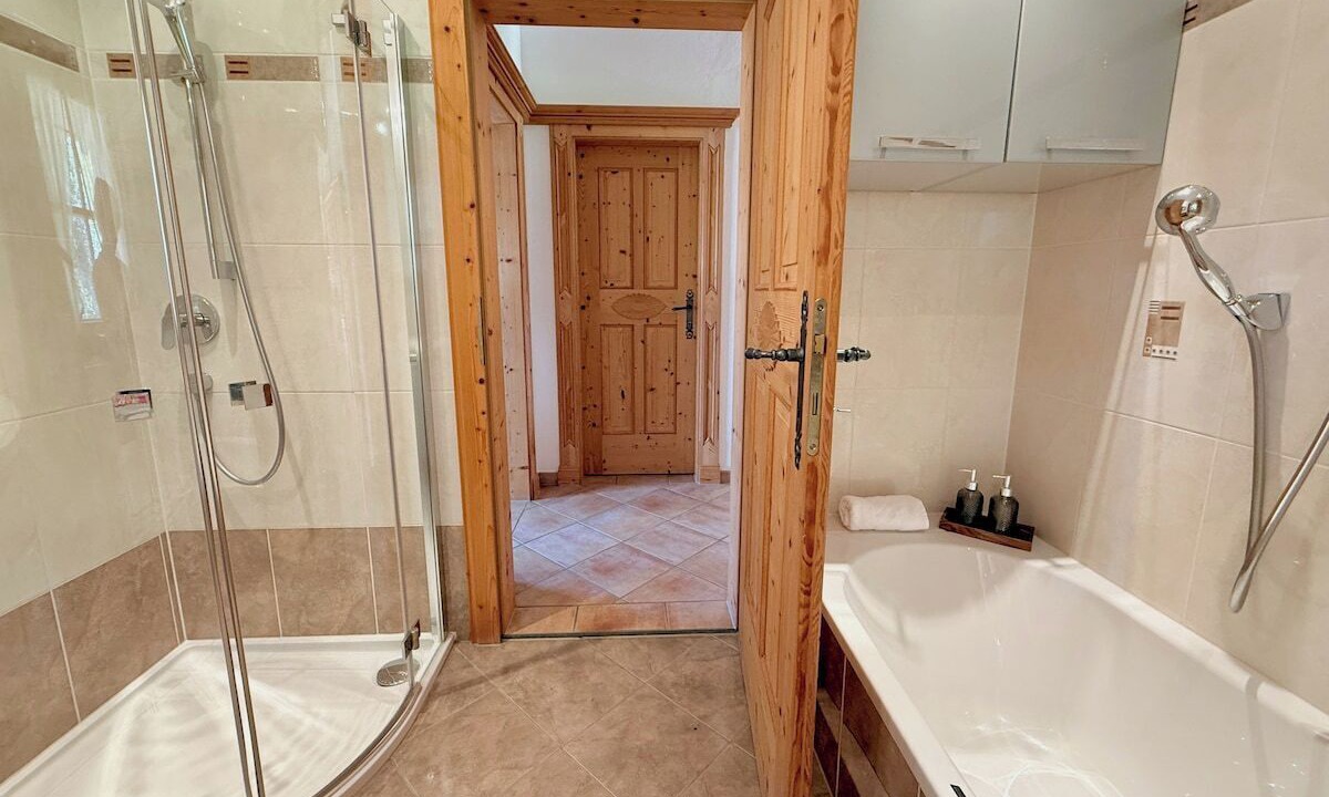 Photo of Bathroom in Hallerndorf