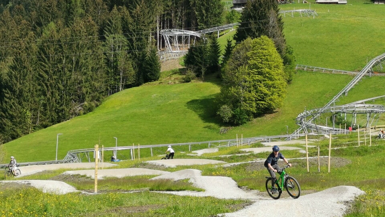 Photo of Others in Sonnenberg