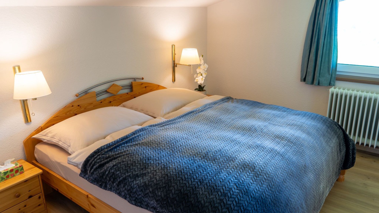 Photo of Others in Strobl