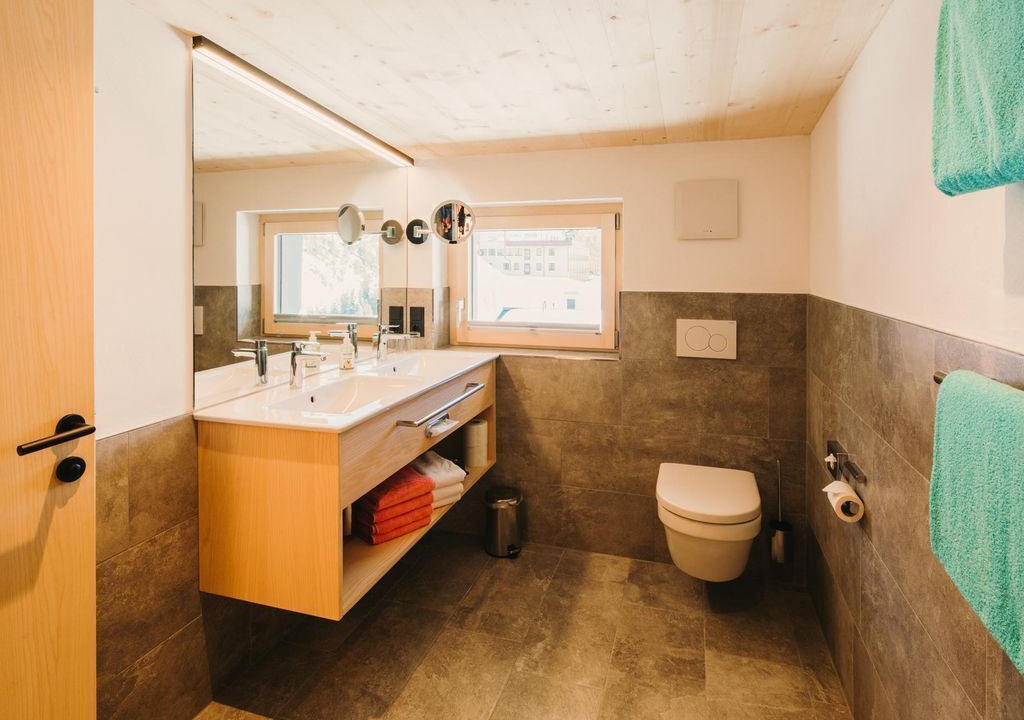 Photo of Bathroom in Warth