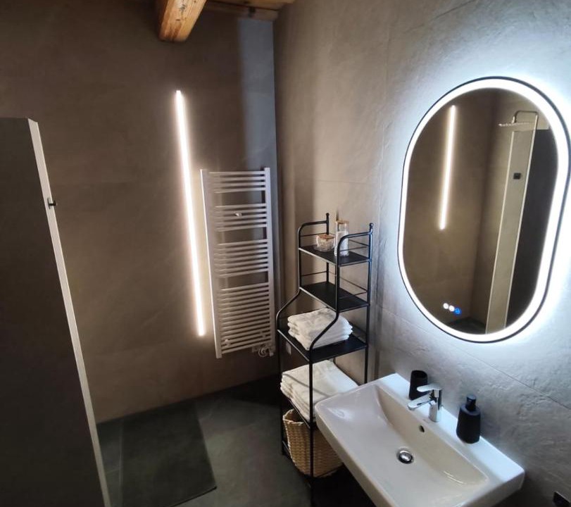 Photo of Bathroom in Oslip