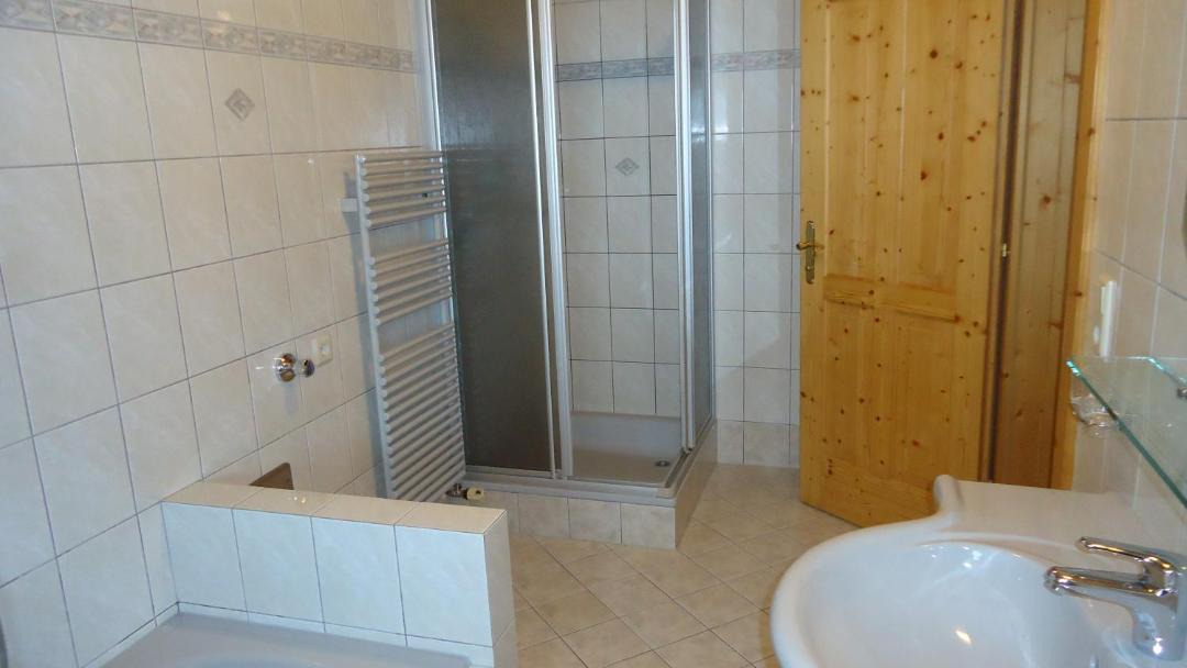 Photo of Bathroom in Stumm