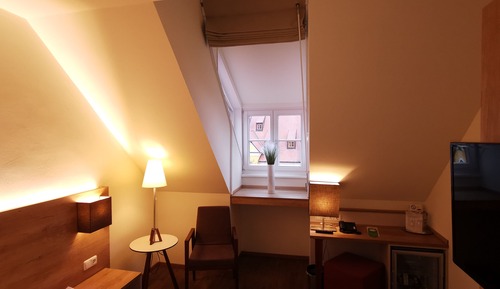 Classic Single Room