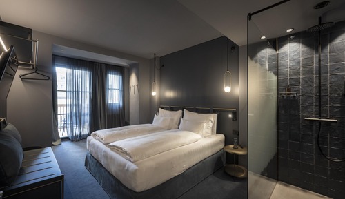 Double Room, Balcony