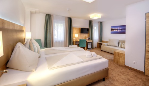 Double or Twin Room, Balcony (Zirbe)