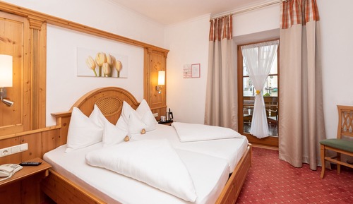 Classic Double Room