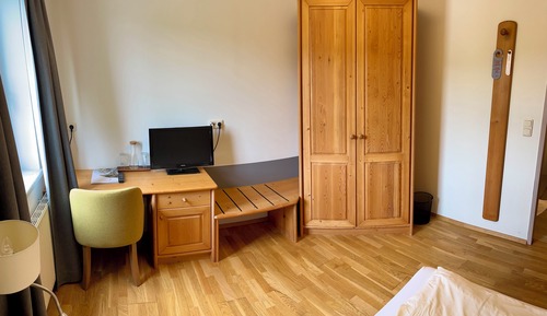 Standard Single Room