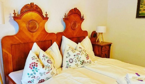 Standard Double Room, Shared Bathroom, Lake View