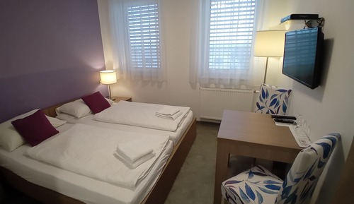 Standard Single Room, Courtyard View
