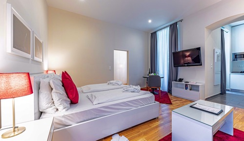 Superior Apartment