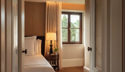 Two-Bedroom Lakeview Suite