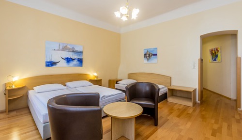 Triple Room