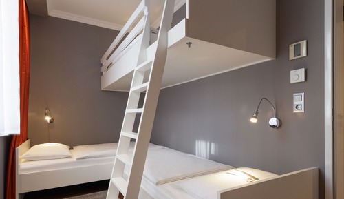 Family Suite, 2 Bedrooms (Deluxe)