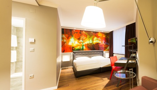 Deluxe Quadruple Room, Garden View