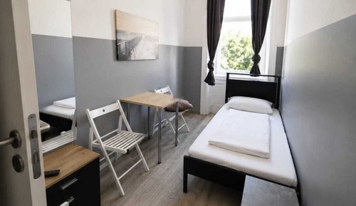 Basic Triple Room