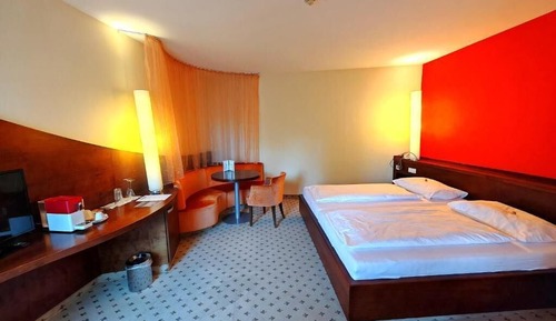 Taffattal Suite