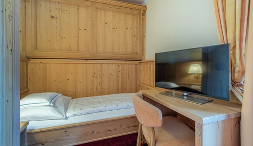 Superior Suite, Balcony, Mountain View