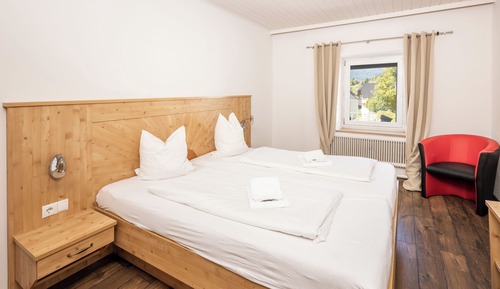 Classic Double Room, City View