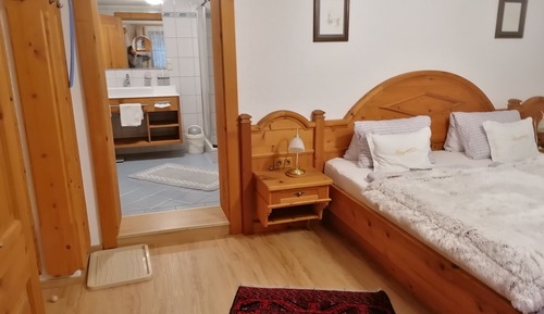 Economy Double Room