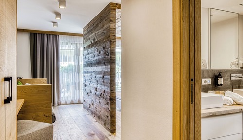 Deluxe Suite, 1 Bedroom, Balcony