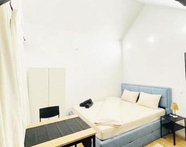 Five-Bedroom Apartment