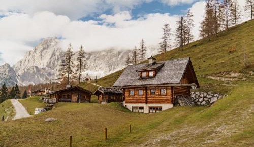 Superior Chalet