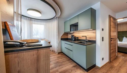One-Bedroom Apartment with Balcony