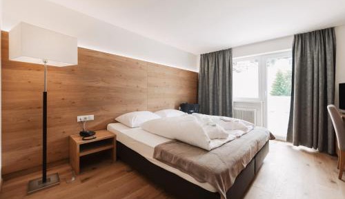 Two-Bedroom Apartment with Balcony