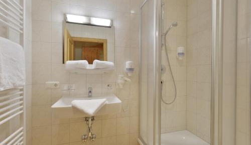 Comfort Triple Room with Balcony