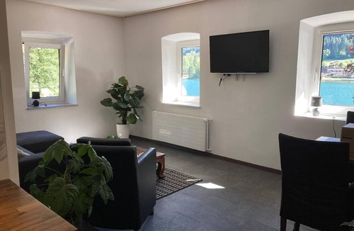 Feld am See Apartment | Lake view Apartment