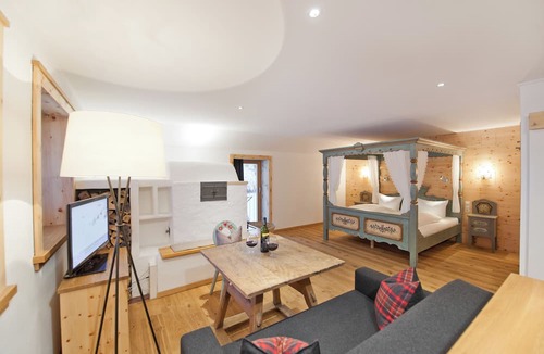 Stueben Hotel | Mondschein Hotel and Chalet