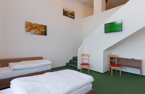 Wiener Neustadt Bed & Breakfast | Win Budget B&B