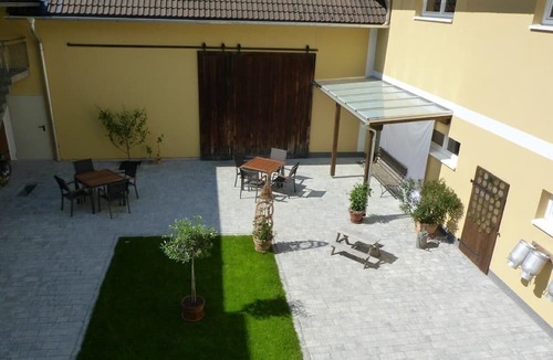 Altmuenster Other | Country estate "Traunstein" on the farm