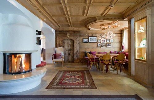 Lech am Arlberg Hotel | Hotel Angela
