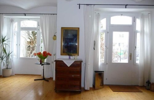 Wahring Apartment | Holiday apartment with garage