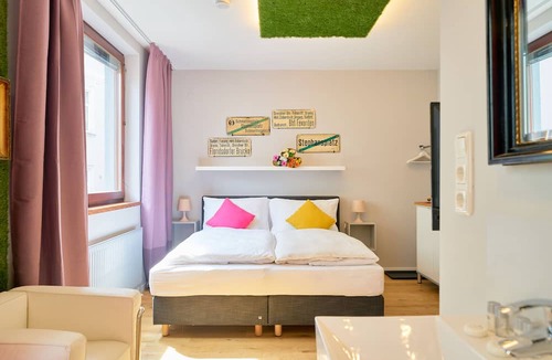 Leopoldstadt House | Leuhusen Center Apartments Vienna