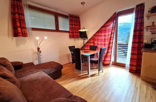 Untertschern Apartment | Beautiful Apartment With Panoramic Views