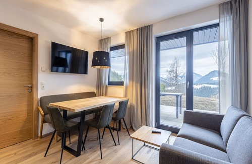 Sankt Martin am Tennengebirge Apartment | Majestic Apartment With Infinity Pool
