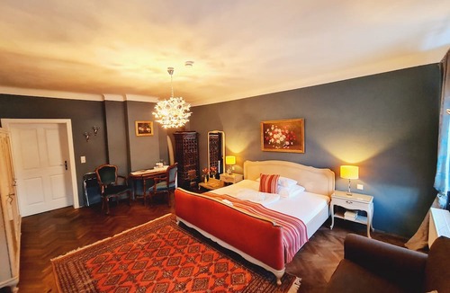 Knittelfeld Bed & Breakfast | Gewerkenschlössl Zeilinger