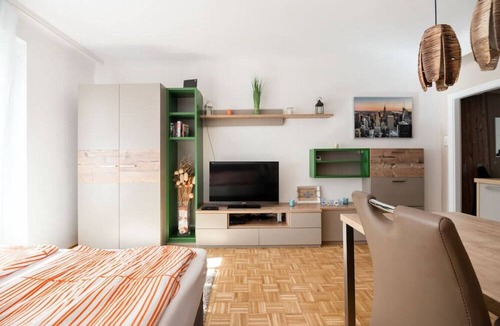 Kaisermuhlen Apartment | Cosy apartment near VIC (UNO City)