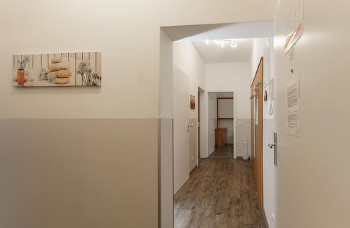 Loretto Apartment | Salzburg: Apartment RIVERSIDE 2 for 1 - 12 people