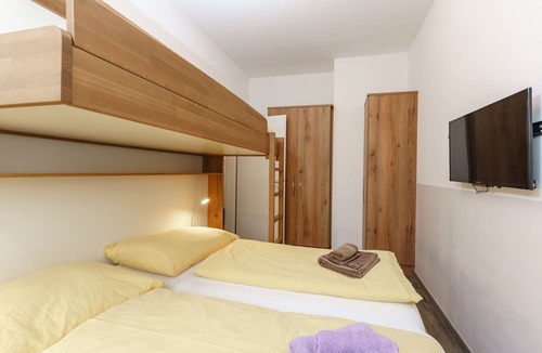 Loretto Apartment | Salzburg: Apartment RIVERSIDE 1 for 1 - 10 people