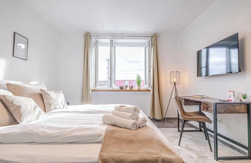 Krems an der Donau Apartment | Cozy Room Close To Danube River