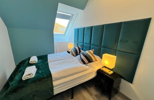 Landstrasse Apartment | Elegant 2+1 BR Apt at Vienna's Vibrant 3. District