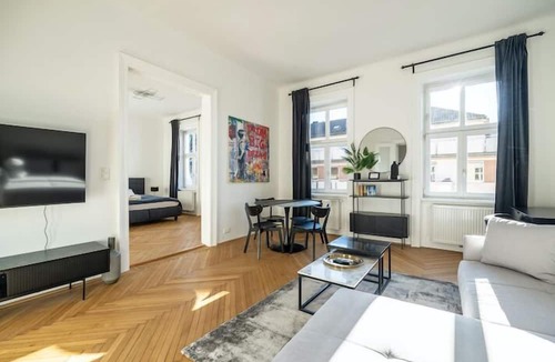 Weißgerber Apartment | Rochus Stylish Stays