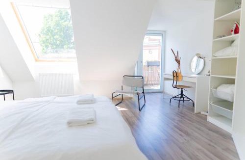 Leopoldstadt Apartment | Apartment by Praterstern 38