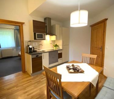 Fuschl am See House | Apart-Pension Wesenauerhof