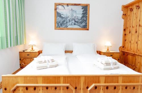 Heiligenblut House | Ferienhaus Alpenblick, ganzes Ferienhaus, 5 Zi, 4 Bäder, gratis Parkplatz, Sonnenterrasse